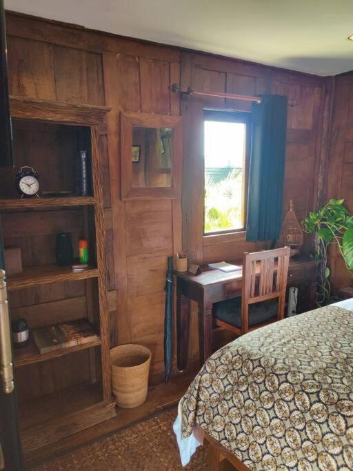 The Hidden Escapes Bingin- Sunset Rooftop Wood House With Ocean View & Private Kitchen Uluwatu  Bagian luar foto